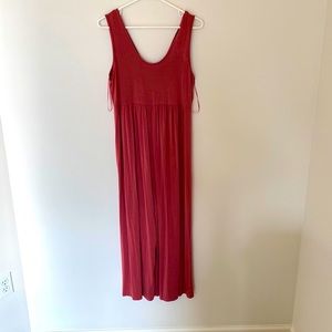 Motherhood maternity romper. Size medium.